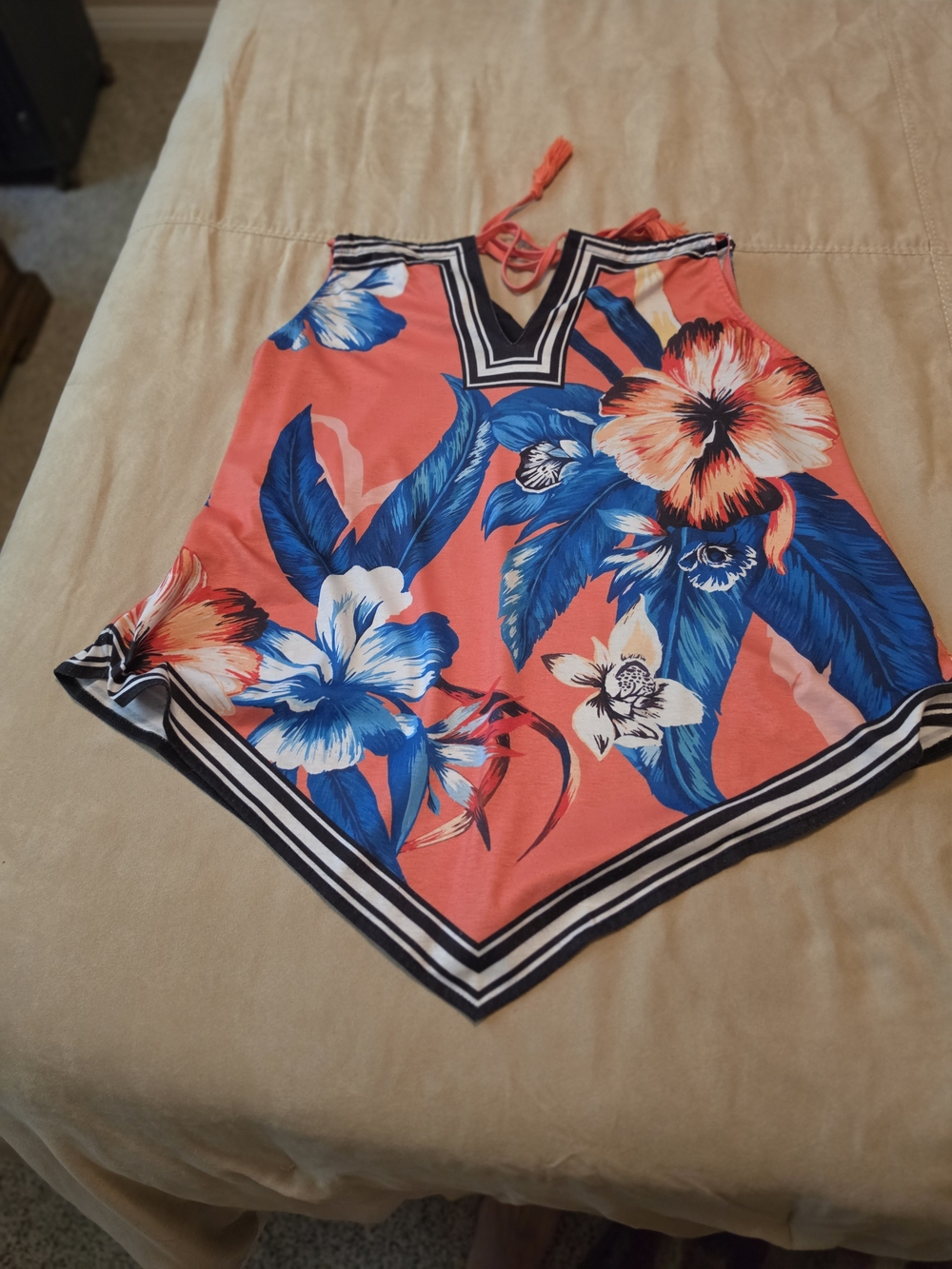 Coral Floral Handkerchief Hem Tank Top